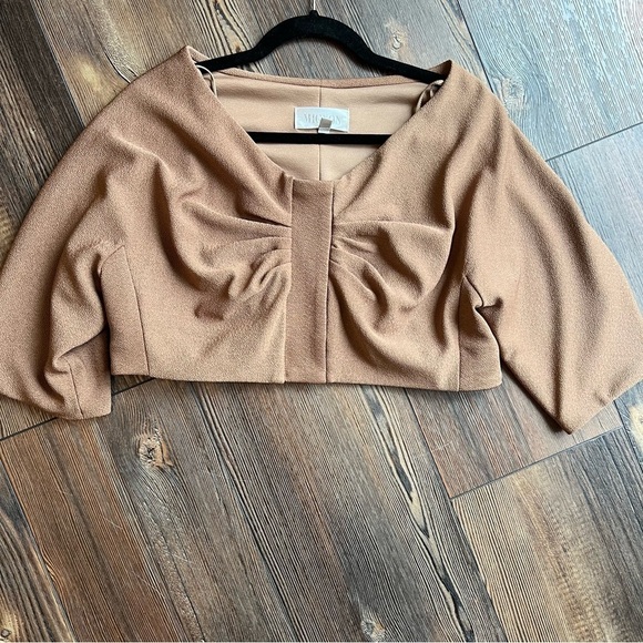 Mignon Brown Cropped Blazer - Picture 4 of 10